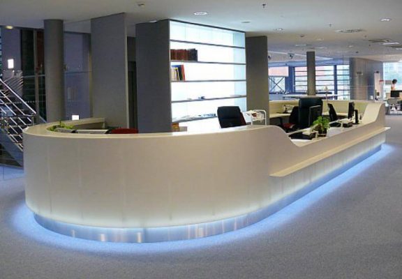 Mobilier medical et l'espace d'accueil de l'hôpital & meuble banque d'accueil