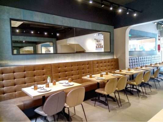 contract restaurant furniture