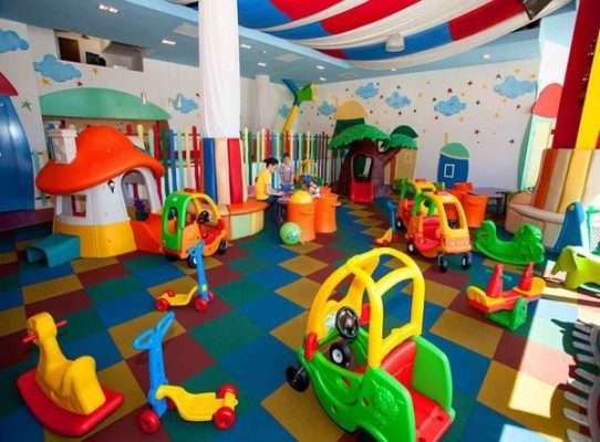 kindergarten indoor toys and playgrounds