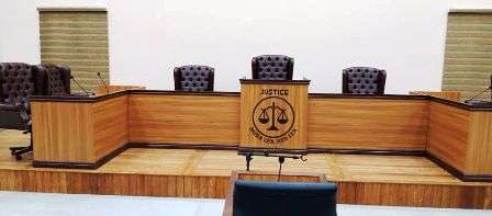 tribunal court furniture